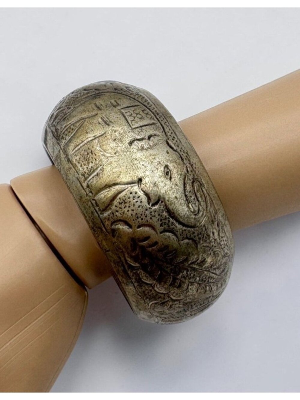 Vintage Brass Elephant Bangle Bracelet Wide Tribal Jungle Inspired